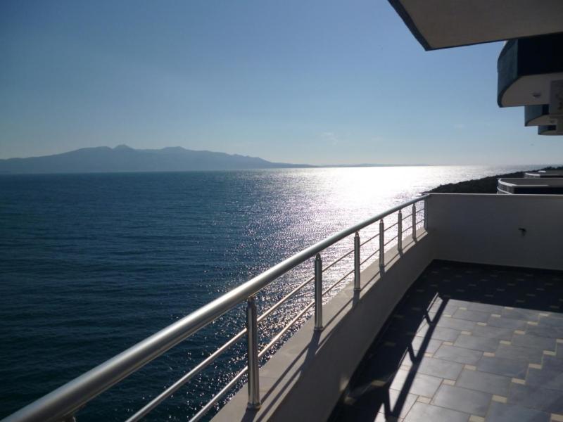 Beautifull Holiday Apartment Larisa Sarandë Exteriér fotografie